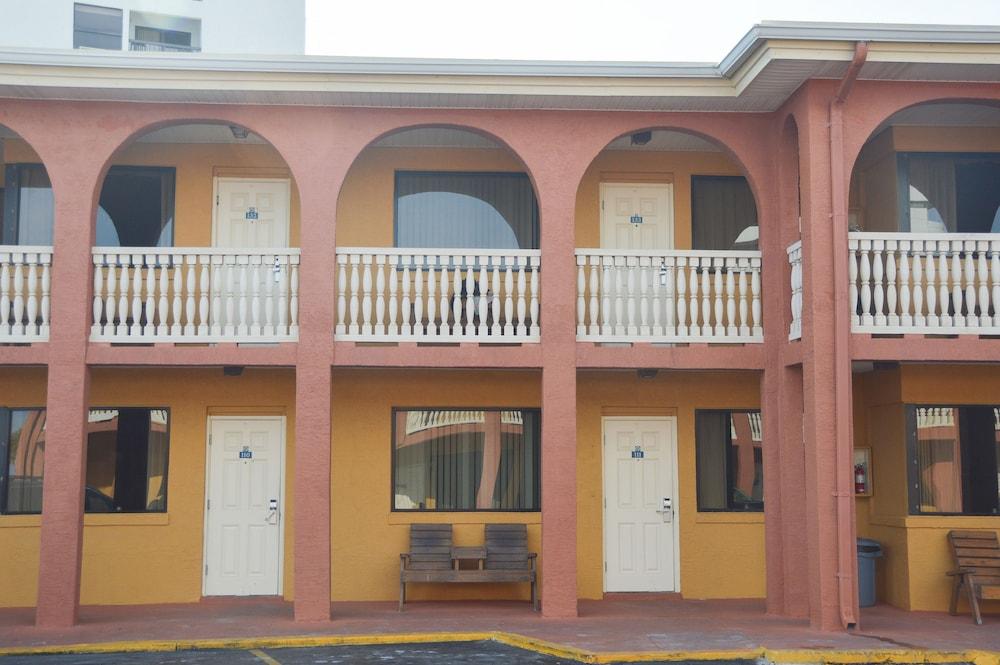 La Bella Oceanfront Inn - Daytona Daytona Beach Kültér fotó
